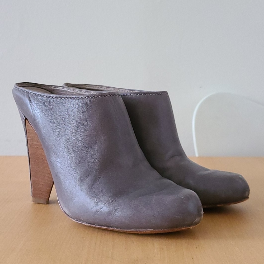 Belle Sigerson Morrison Grey Leather Mules - sz 7 - Picture 3 of 13